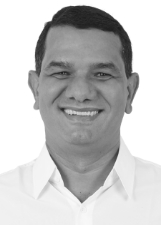 Foto de RUGLE FERREIRA DE AMURIM