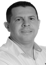 Foto de ALEX ROMULO FAUSTINO