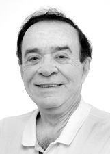 Foto de HESIO MOREIRA