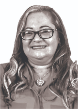 Foto de LOURIVANIA SIMIÃO DE LIMA