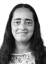 Foto de SIMONE DO NASCIMENTO LIRA CRUZ