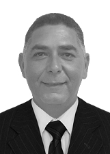 Foto de IVA COSTA DA SILVA