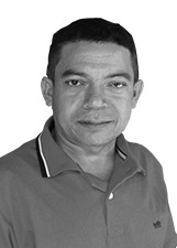 Foto de VALDERI DOS SANTOS PEREIRA