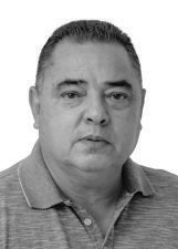 Foto de DEULIR GOMES ALVES