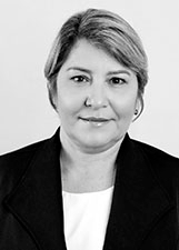 Foto de ROSIANE MARTINS CÂMARA DA COSTA