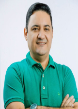 Foto de LAMARQUE LISLEY DE OLIVEIRA
