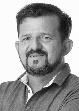 Foto de CARLOS JENER REZENDE DE HOLANDA