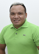 Foto de LAURINEY DOS SANTOS GOMES