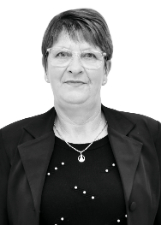 Foto de IARA MARIA STAUB NIEMEYER