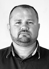 Foto de CLÓVIS FERNANDO MOREIRA ENGELLES