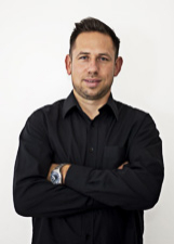 Foto de MAXILIANO BAHRY