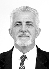 Foto de CARLOS ROBERTO COMASSETTO