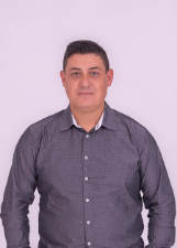 Foto de JONES TADEU PERREIRA