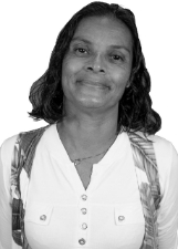 Foto de ELISÂNGELA DE OLIVEIRA