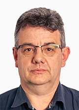 Foto de CESAR LUIZ ZANDONÁ