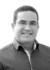 Foto de ALISSON SANTOS CARDOSO