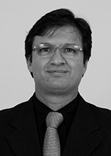 Foto de TUPINAMBÁ DA SILVA LOMBARDI