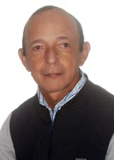Foto de CESAR DE OLIVEIRA