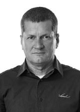 Foto de OSVAIR ANTUNES DA SILVA