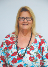 Foto de IVONE ZOTINI MAZURKIEWICZ
