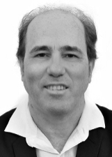 Foto de DURVAL ROBERTO LUCILHA MARTINS