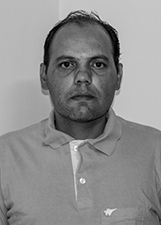 Foto de UEBER PONCIELLO RIBEIRO