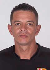 Foto de LEONI FELIPE DOS SANTOS CARVALHO