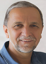 Foto de CARLOS CESAR ARCOLINO