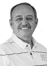 Foto de ARI BEDRAN DE CASTRO
