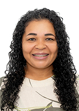 Foto de ALINE NOVAES DA SILVA CASTRO