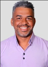 Foto de Derneval Santos da Invenção Souza