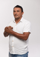 Foto de Erisvelton Costa de Oliveira