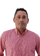 Foto de ROBERTO TADEU DA SILVA JUNIOR