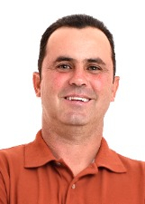 Foto de LUCIENIO DIVINO DE MOURA
