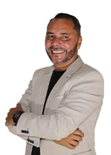 Foto de ROBISON APARECIDO QUINTÃO