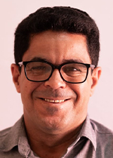 Foto de ADIR FIDELIS DE OLIVEIRA