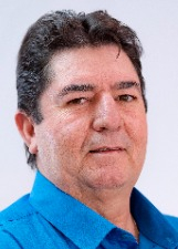 Foto de JULHO CESAR DE BARROS