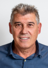 Foto de IZAIR TIETBOHL DA ROSA