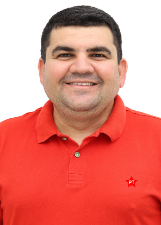 Foto de Whorton Leon Cruz de Lima