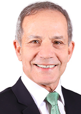 Foto de ROBERTO SEBASTIAO PETERNELLI JUNIOR